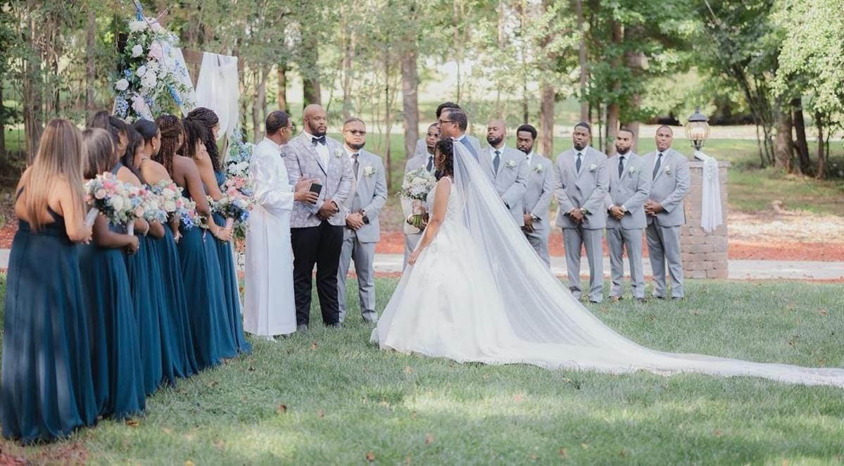 Whisper Chateau Weddings Reunions Groups 75 Plus 格林斯伯勒 外观 照片