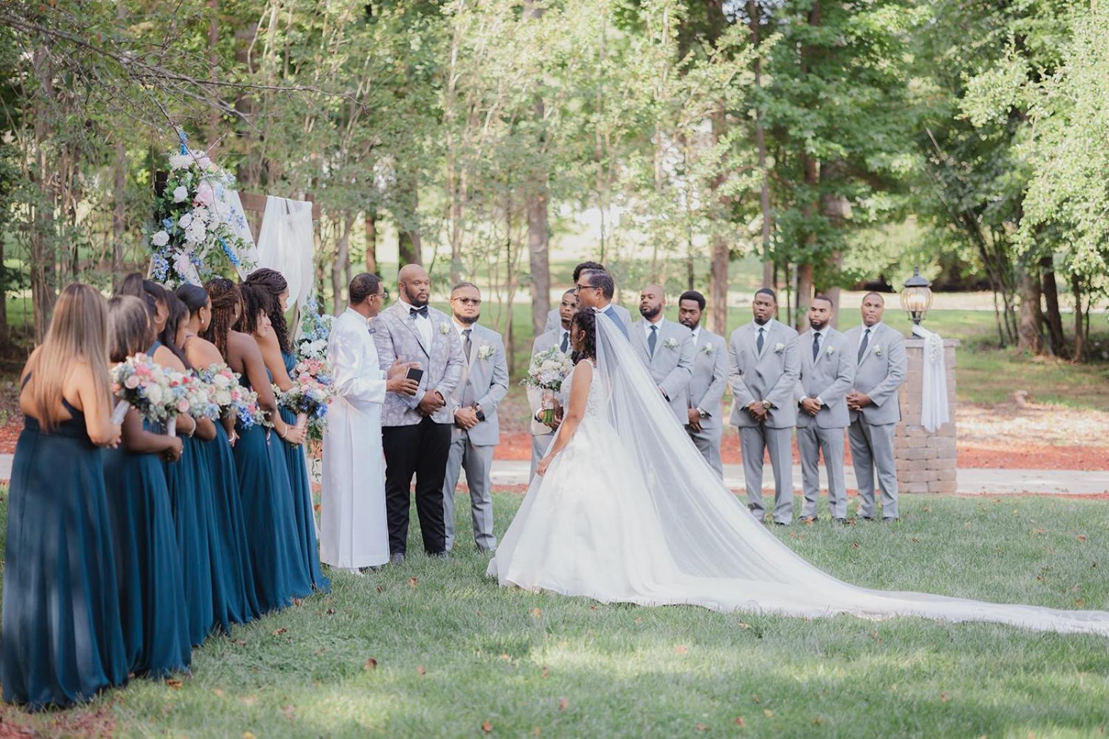 Whisper Chateau Weddings Reunions Groups 75 Plus 格林斯伯勒 外观 照片
